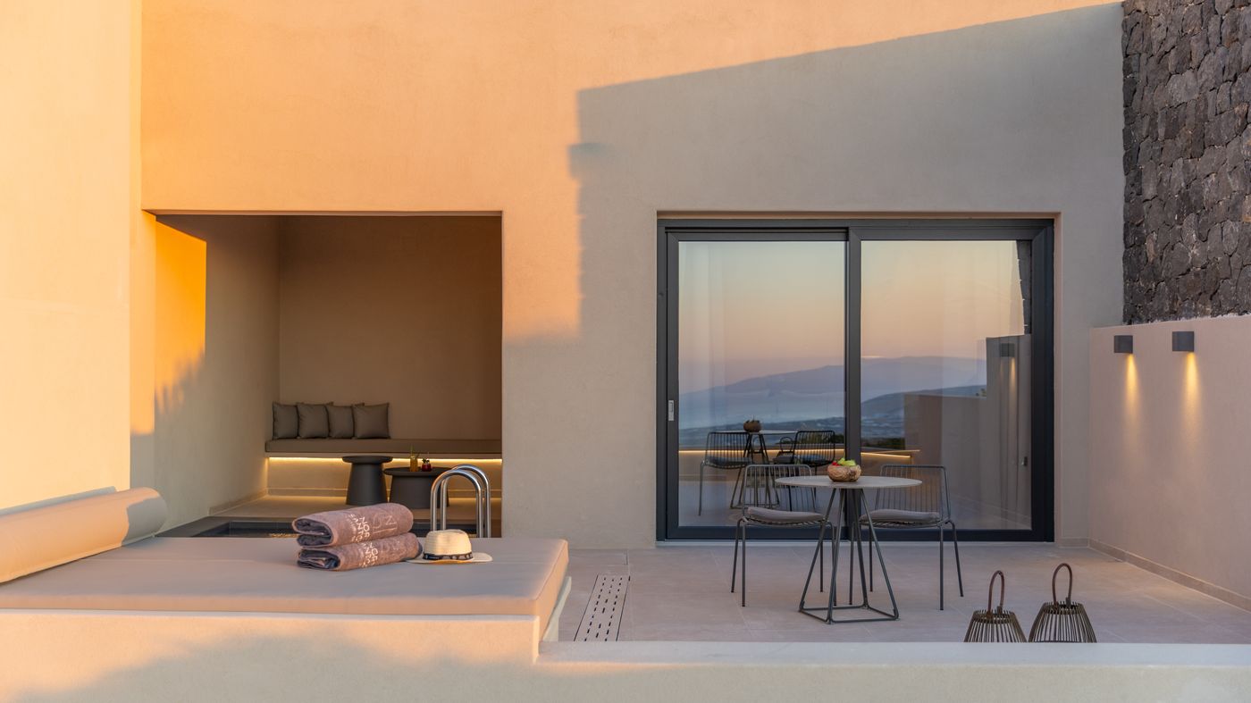 North-Santorini-A-Luxury-Spa-Hotel-Room-52