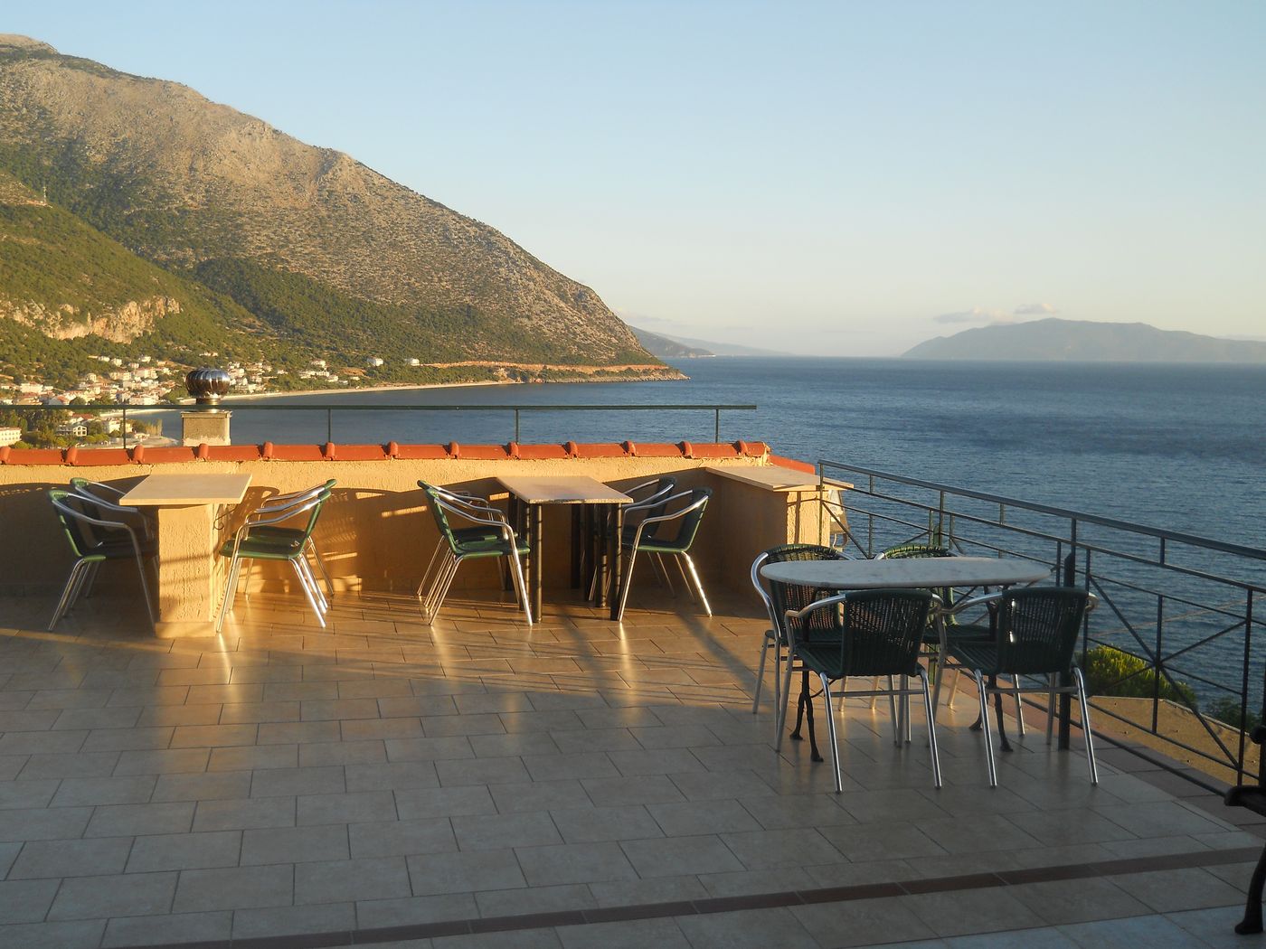 Hotel-Oceanis-Poros-Terrace-43