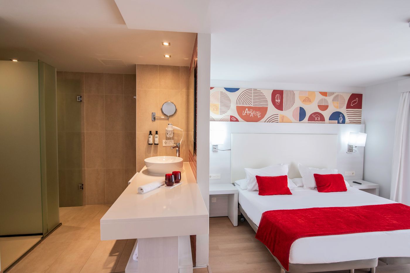 Aequora-Lazarote-Suites-Room-28