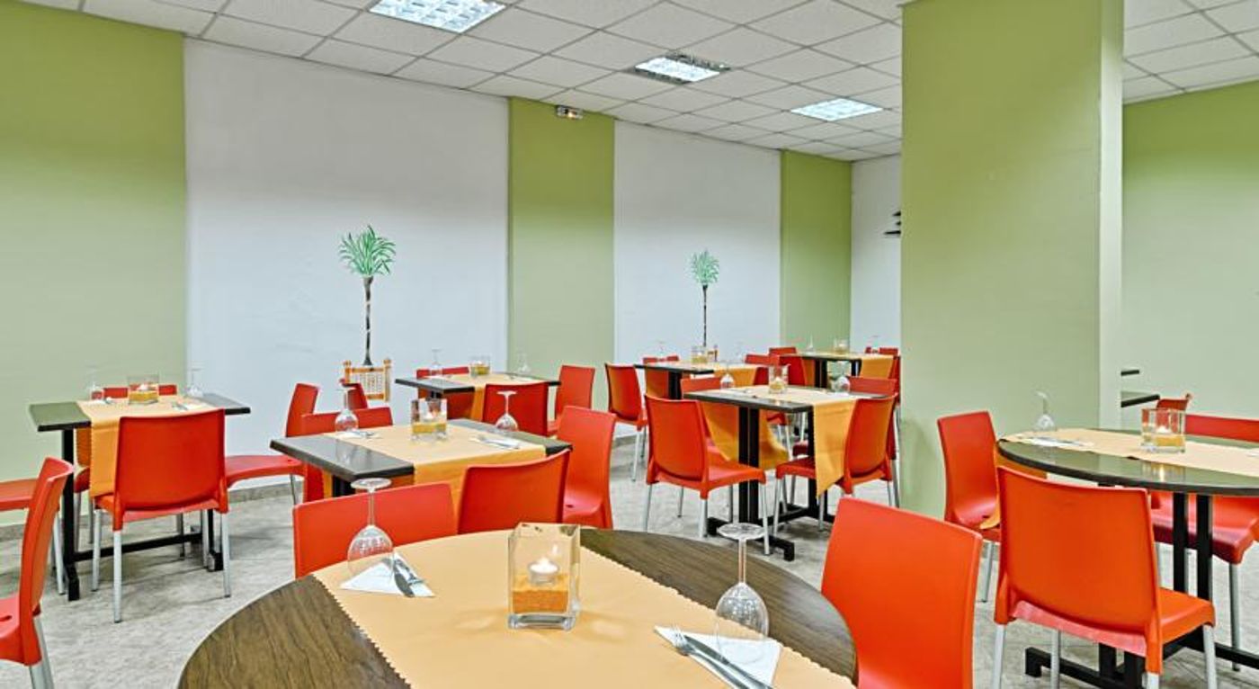 Sunrise Hotel - Adults Only