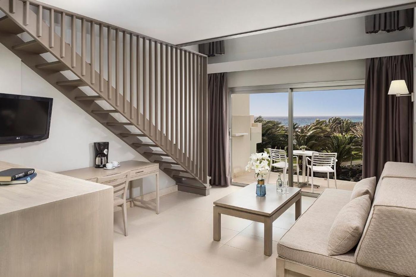 HD-Beach-Resort-Room-33