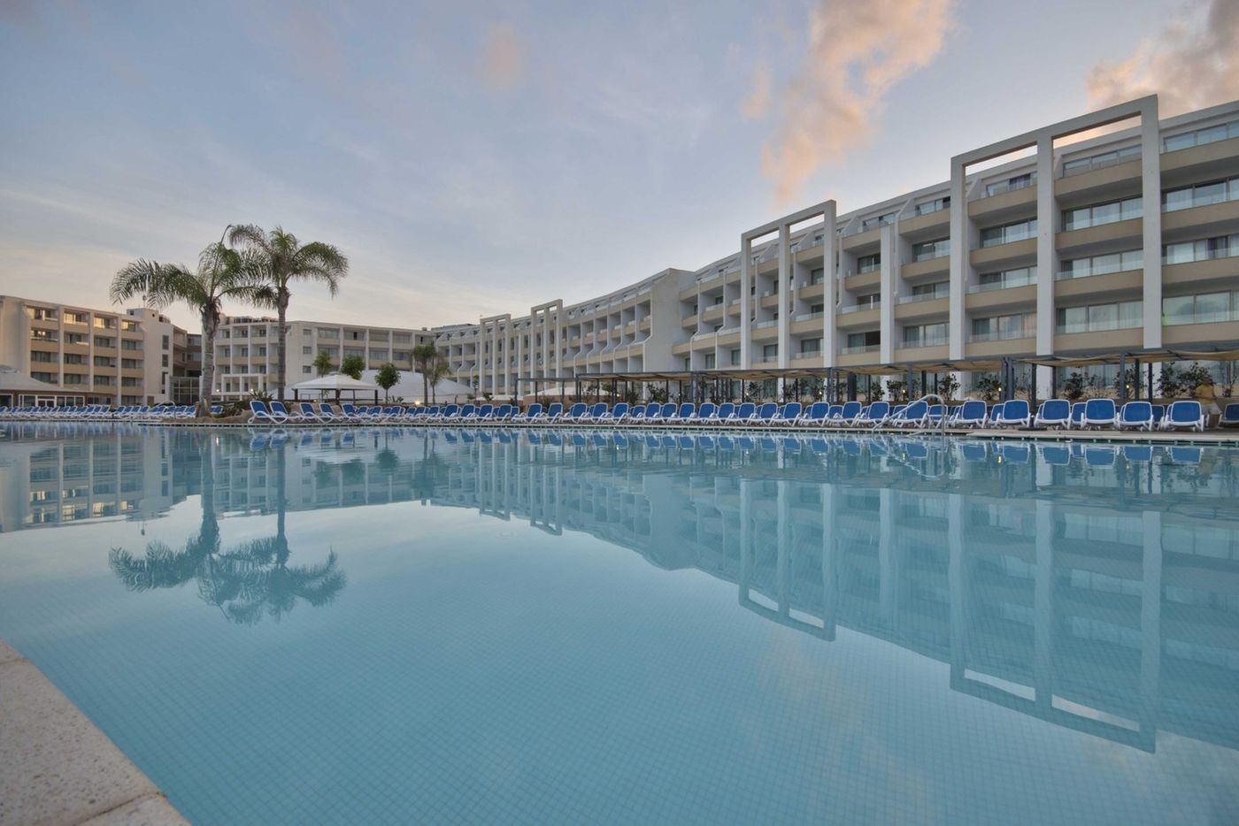 db Seabank Resort + Spa - All Inclusive