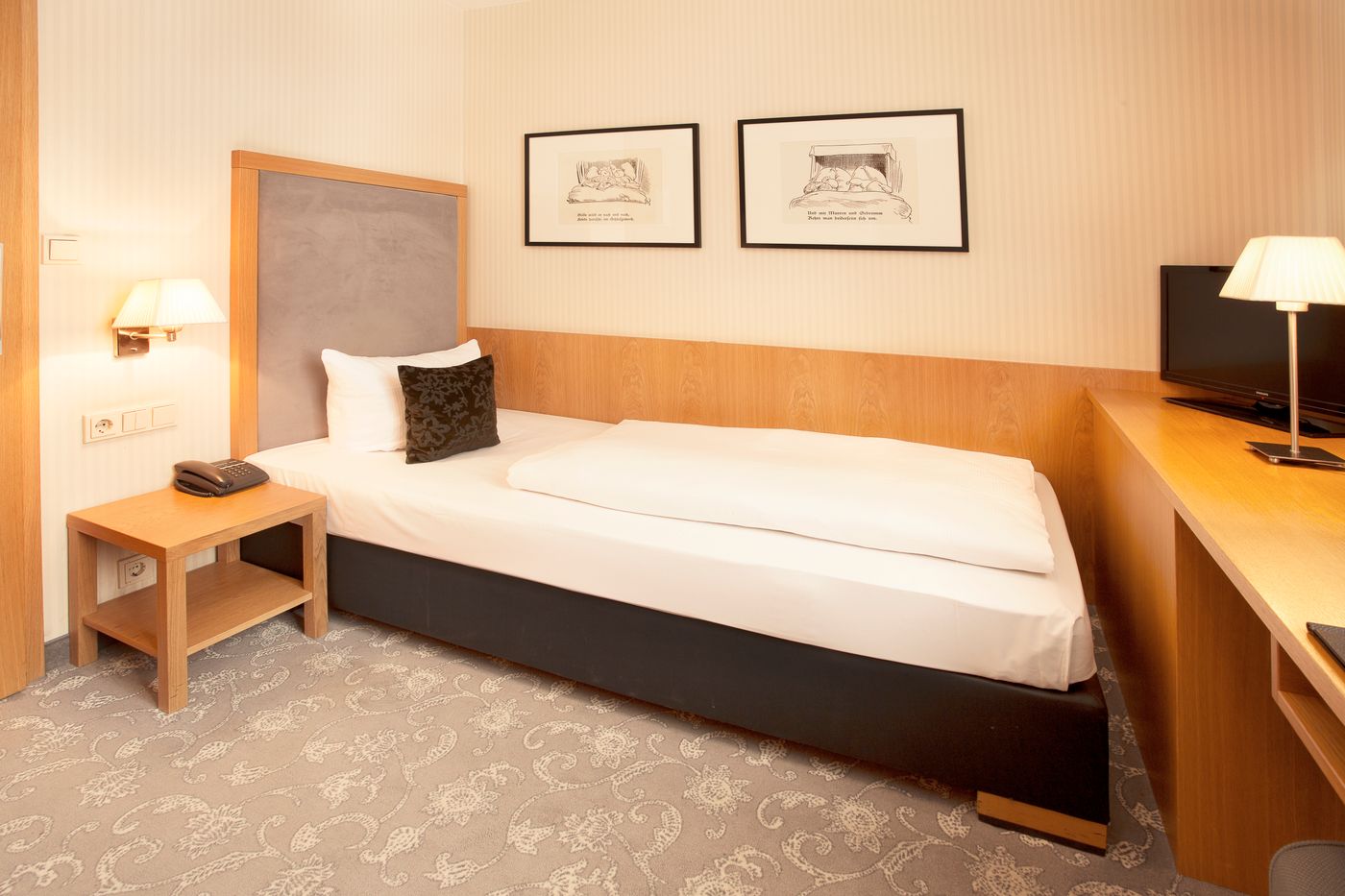 Townhouse - Germany - FRANKFURT - Room - 9