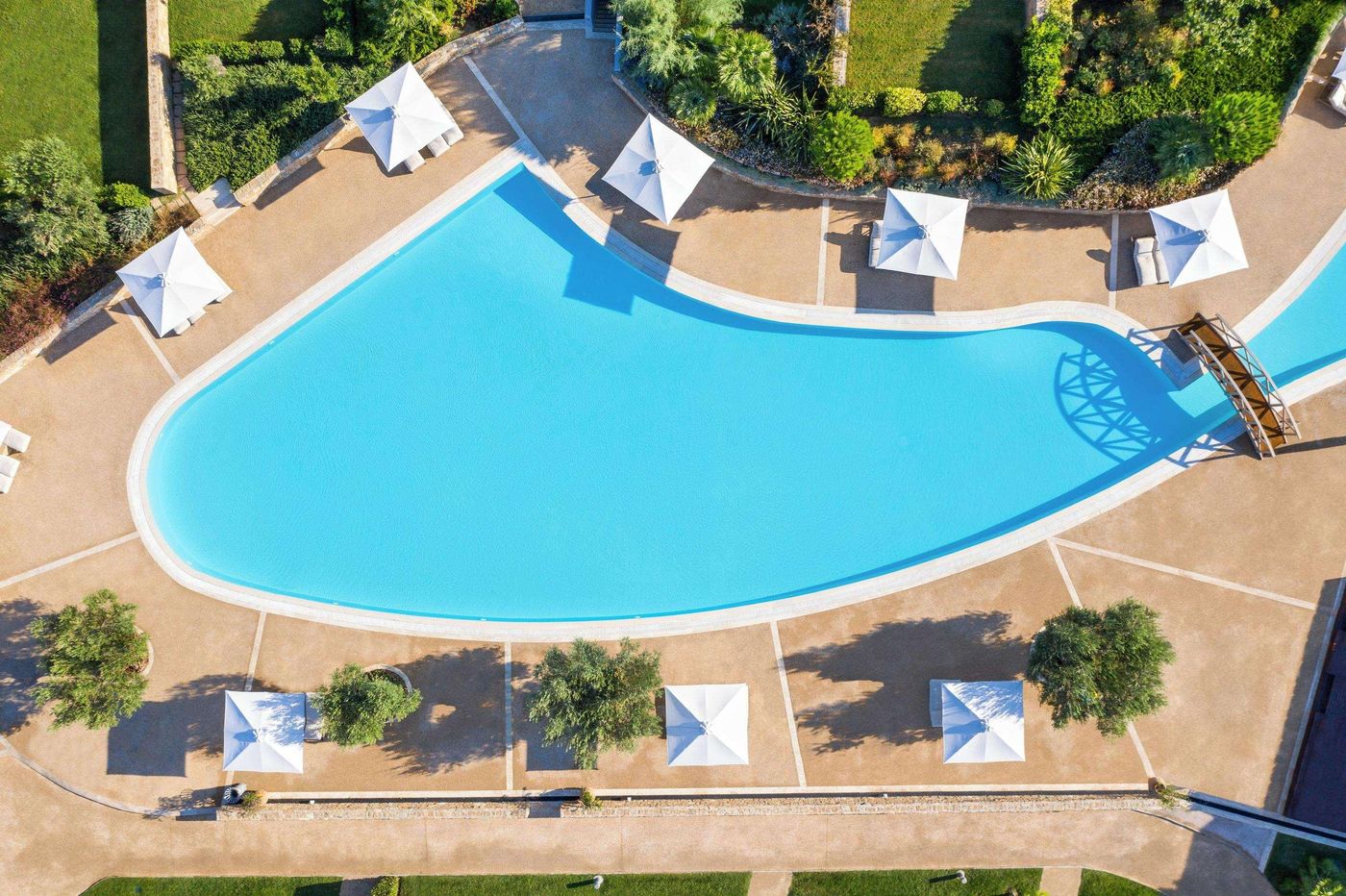 Ikos-Olivia-Pool-1