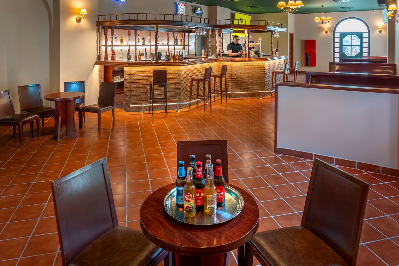 4R-Gran-Regina-Hotel-Bar-35