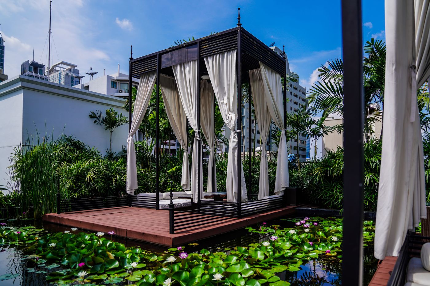 Movenpick-Hotel-Sukhumvit-15-Bangkok-Terrace-74