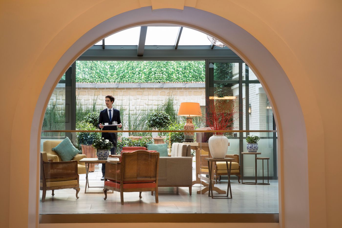 Hotel-Le-Littre-Lobby-15