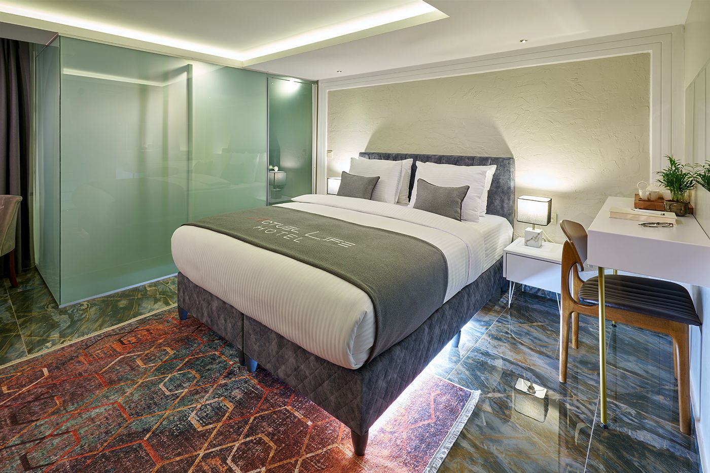 Actuel-Life-Hotel-Room-10