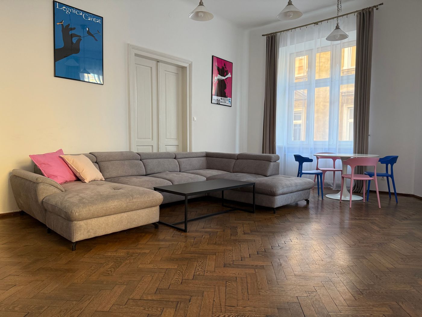 Corner-House-Residence-Room-17