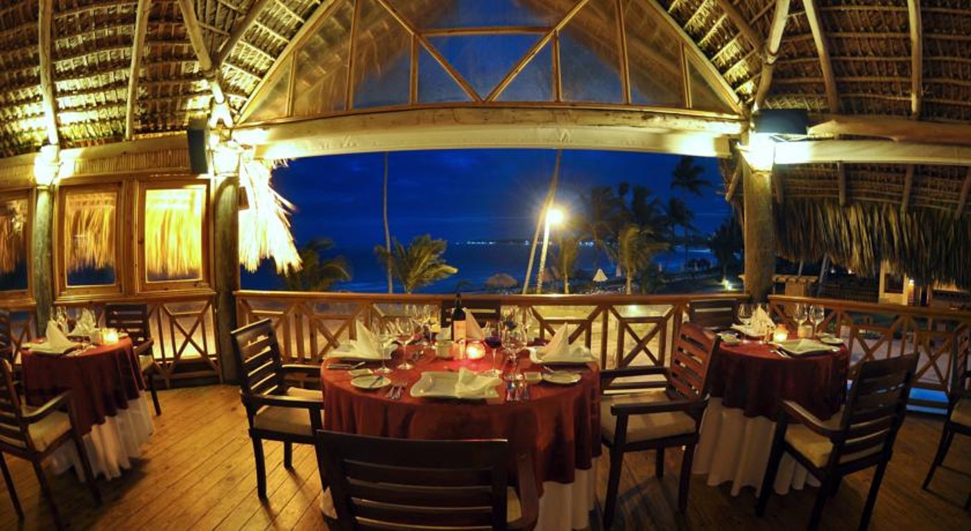 Vik Hotel Cayena Beach