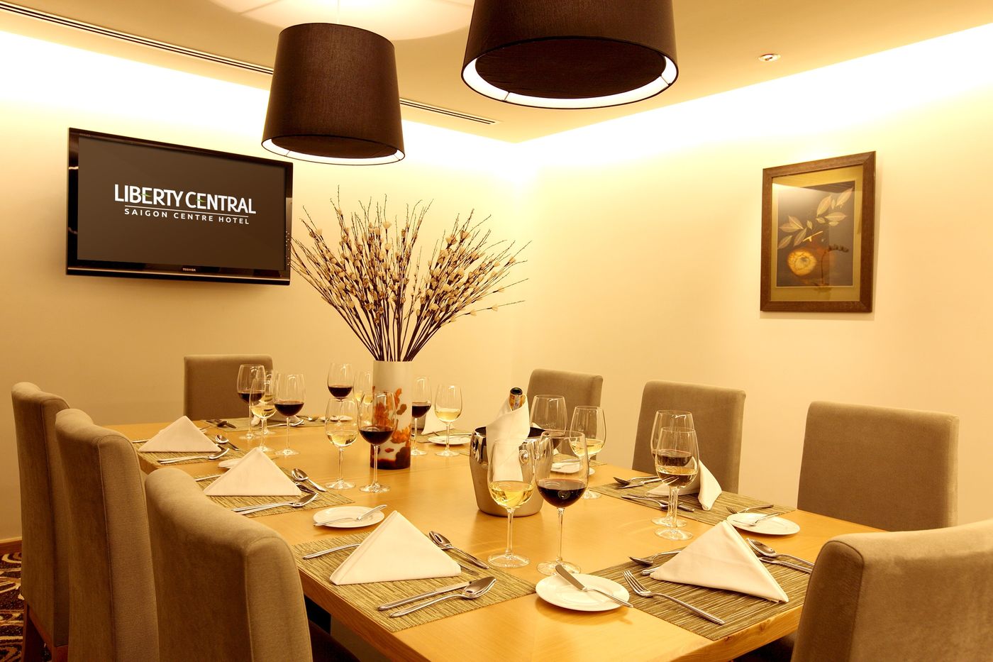 Liberty Central Saigon Centre Hotel-Vietnam-HO CHI MINH CITY-General view-10