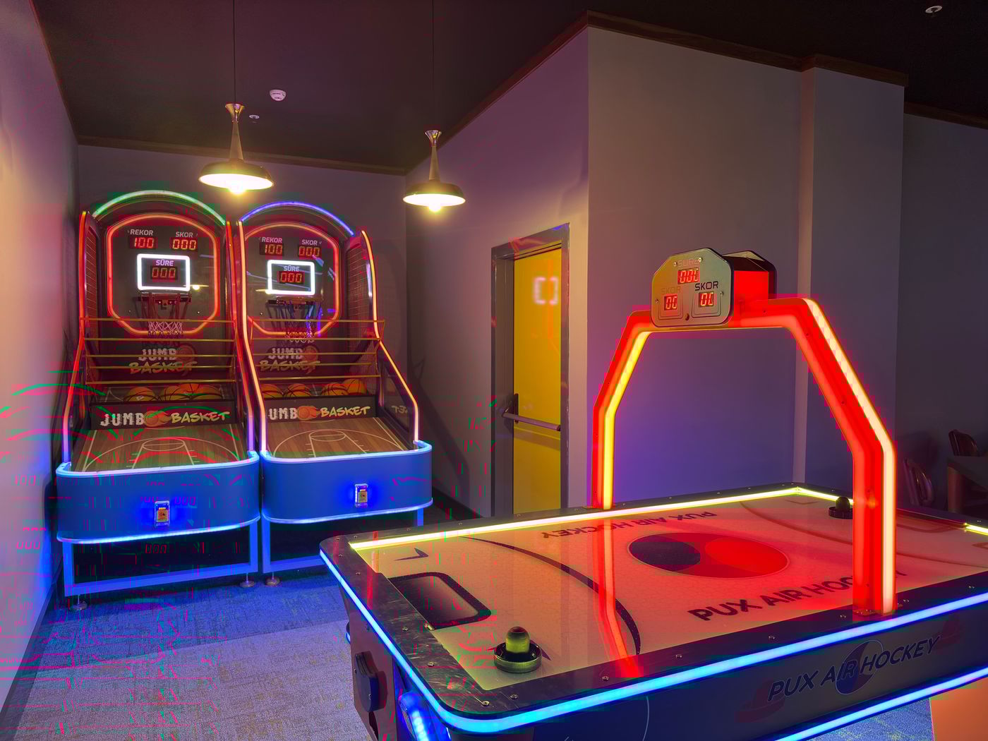 TRYP-by-Wyndham-Istanbul-Topkapi-Sports-and-Entertainment-40