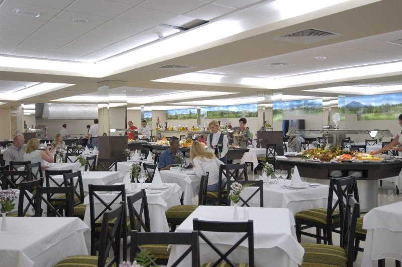 Marylanza Suites & Spa