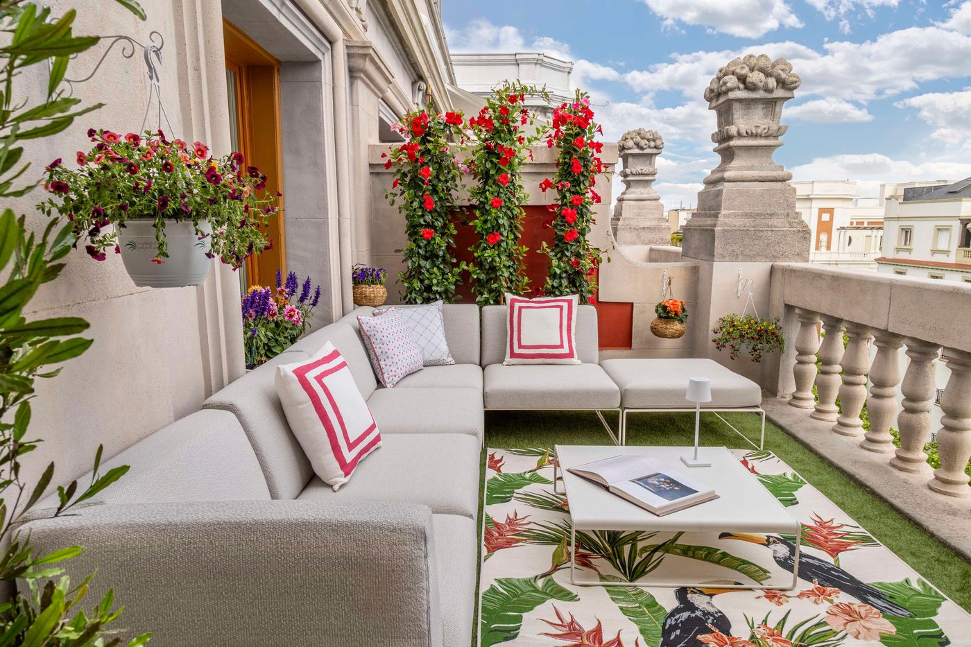 NH-Collection-Madrid-Abascal-General-view-1