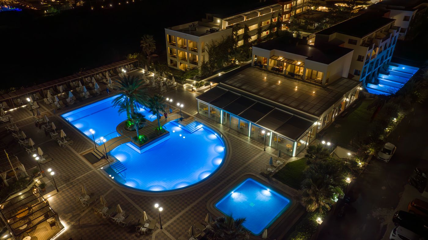 Hydramis-Palace-Beach-Resort-General-view-3