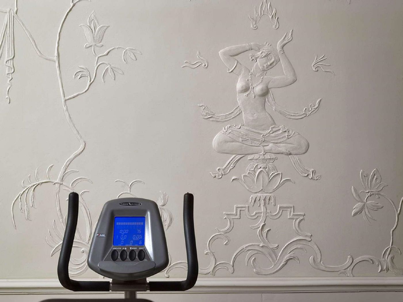 K-K-Hotel-Central-Sports-and-Entertainment-33