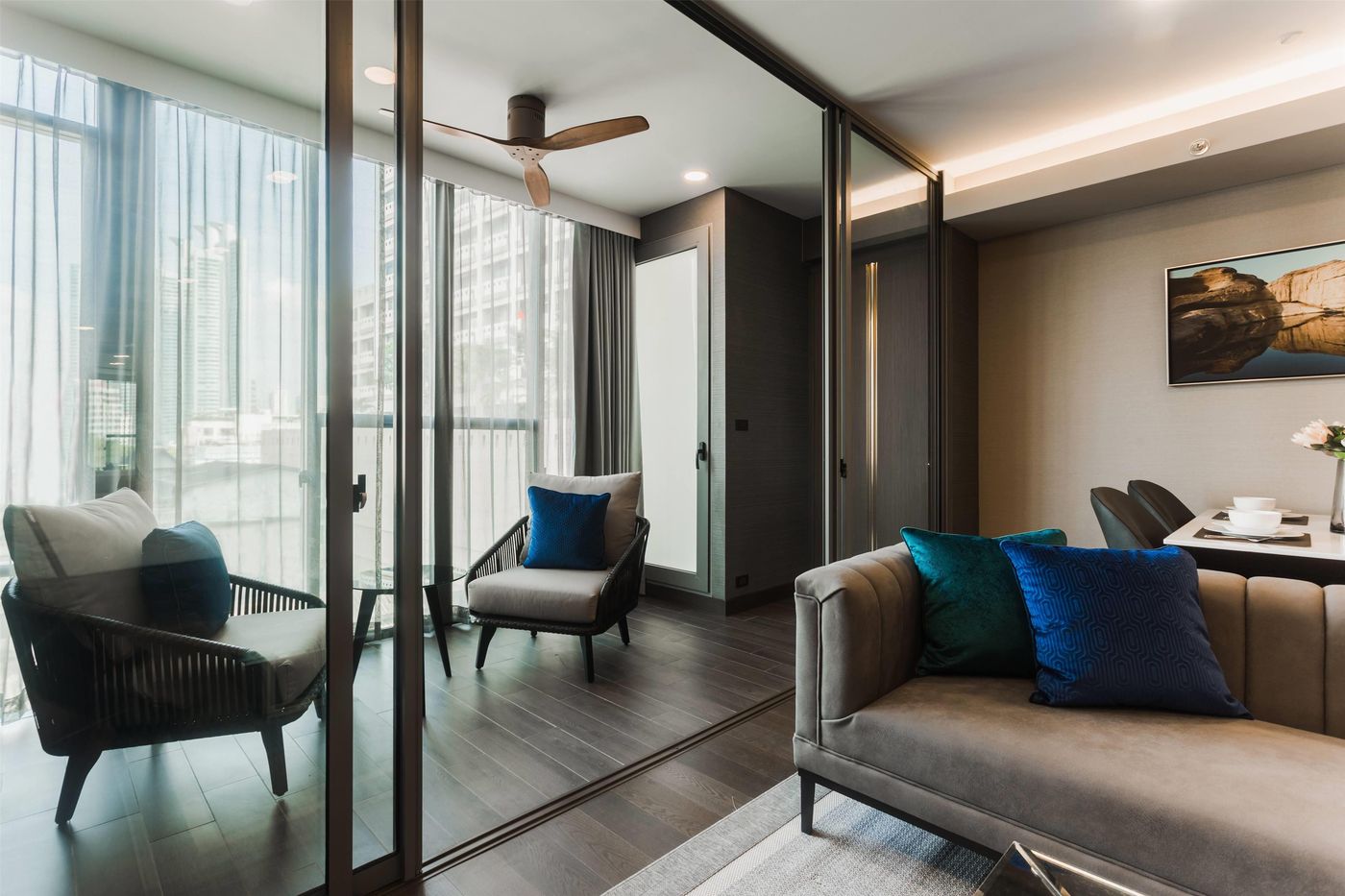 Wyndham-Bangkok-Queen-Convention-Centre-Room-38