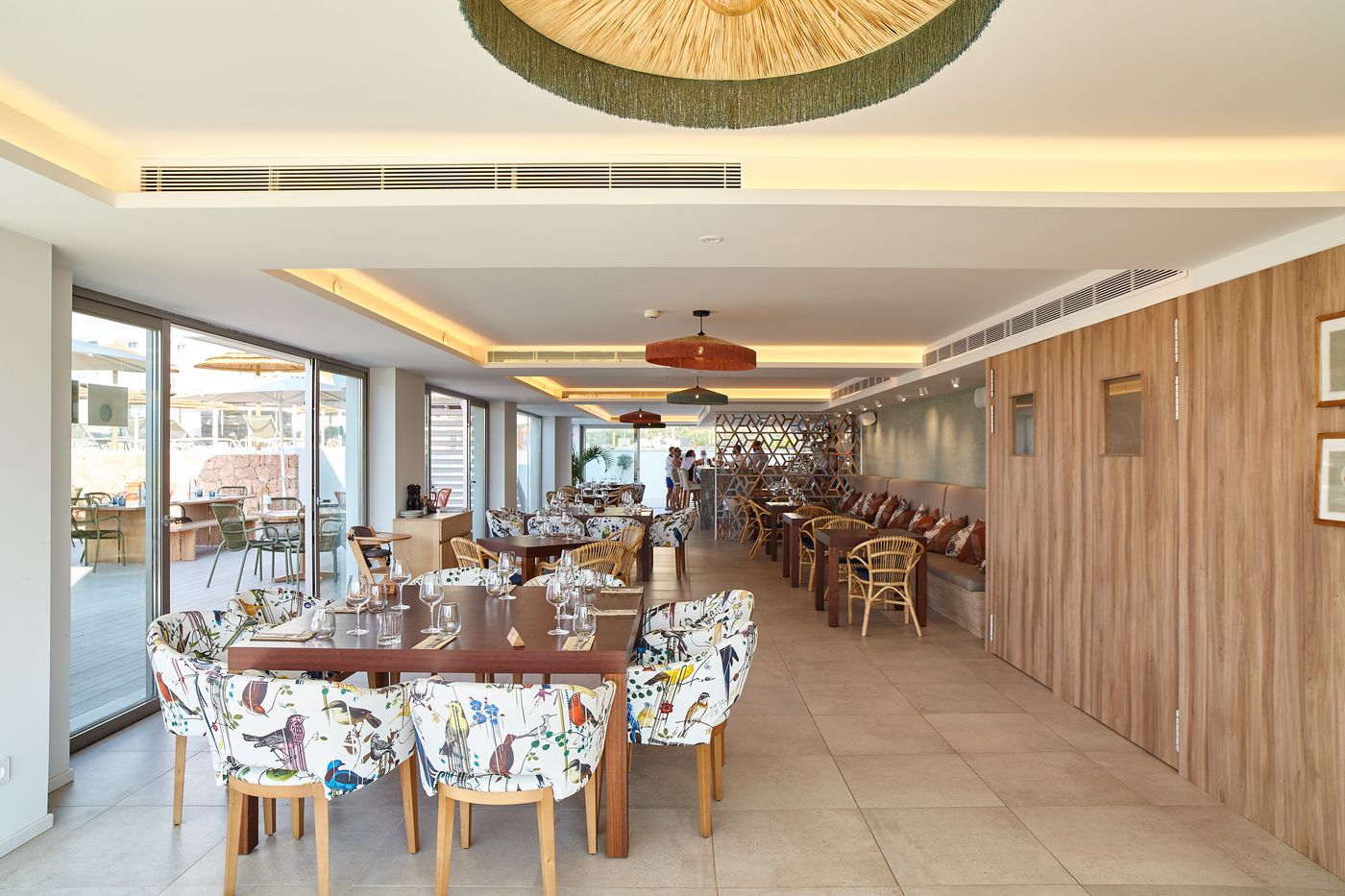 Marina-Palace-Prestige-by-Intercorp-Hotel-Group-Restaurant-59