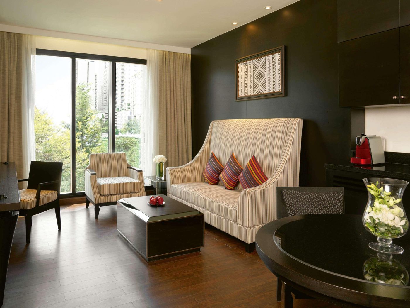 Movenpick-Hotel-Sukhumvit-15-Bangkok-Room-33