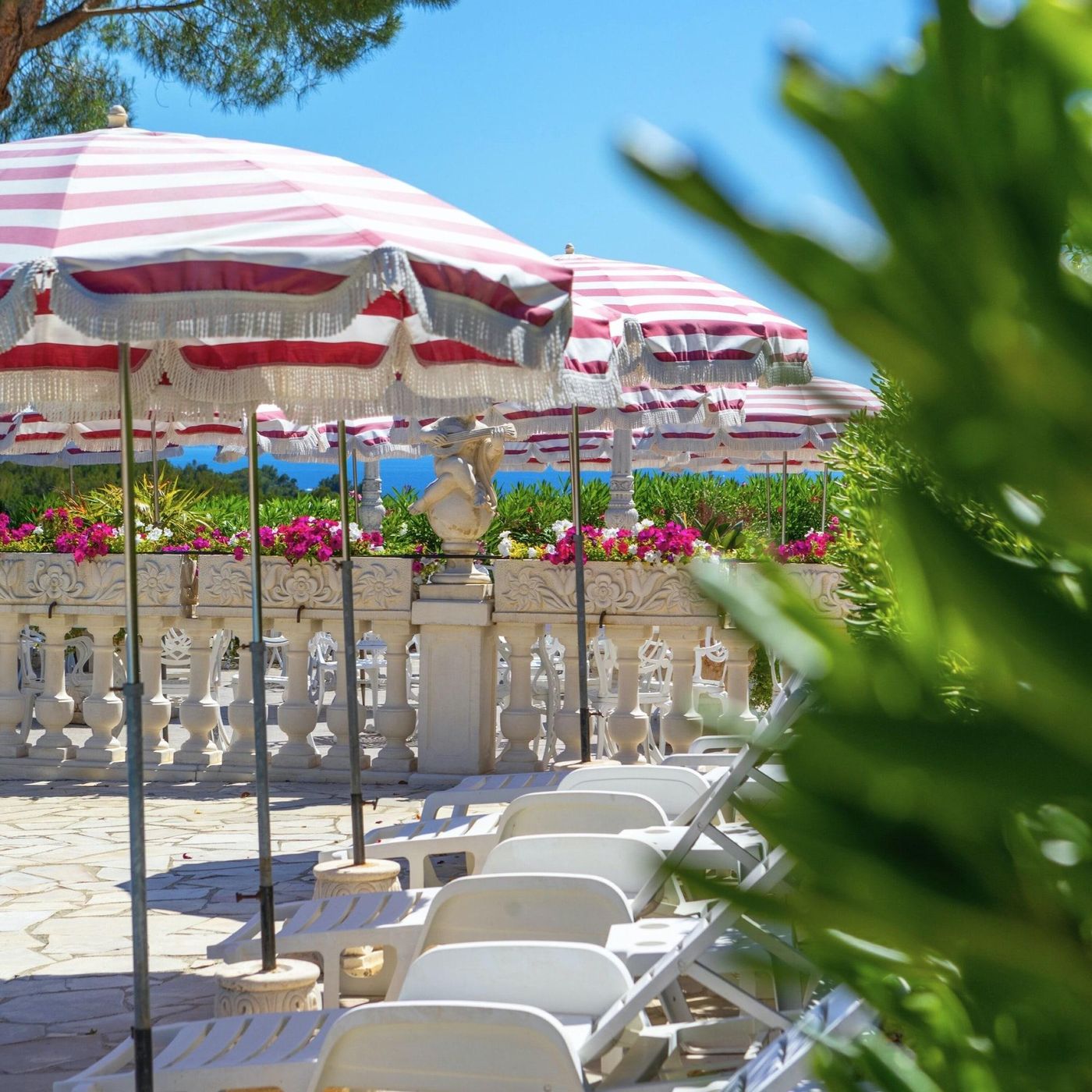 Chateau-de-Mei-Lese-Terrace-91