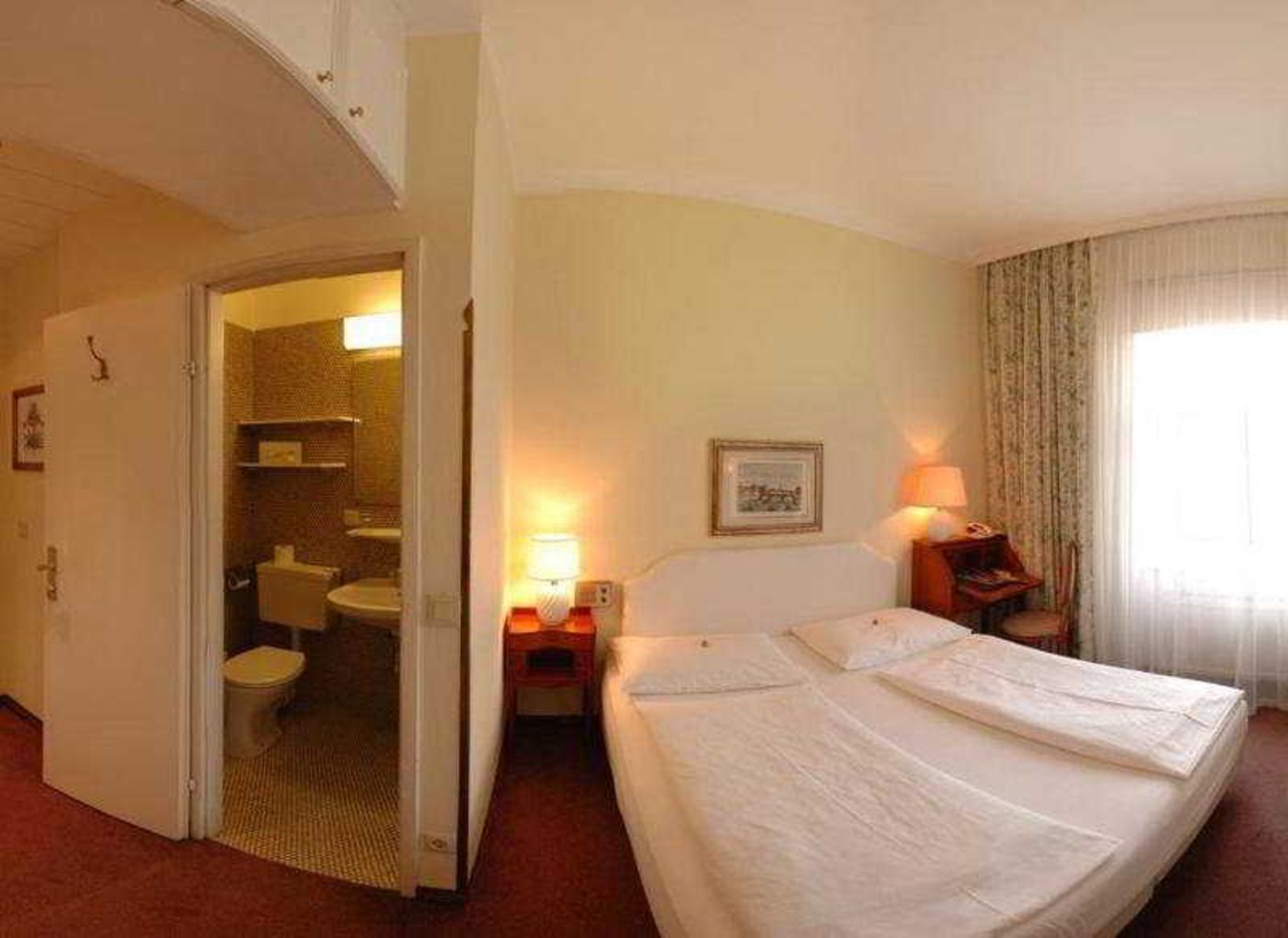 Hotel Vier Jahreszeiten-Austria-SALZBURG-Room-3