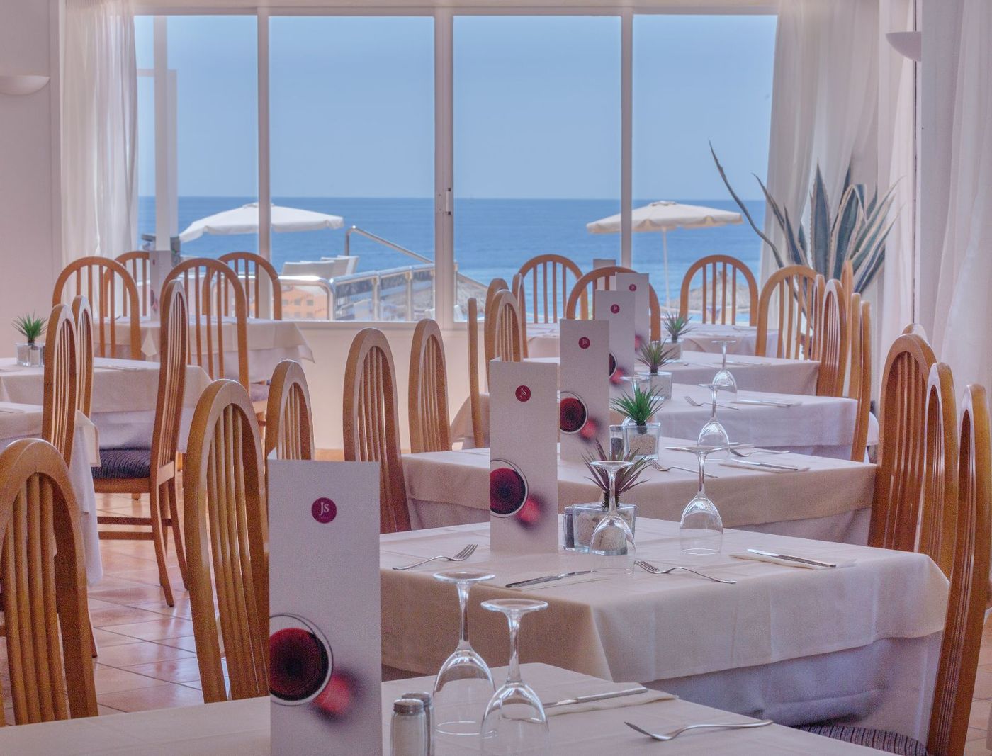 JS Cape Colom - Adults Only