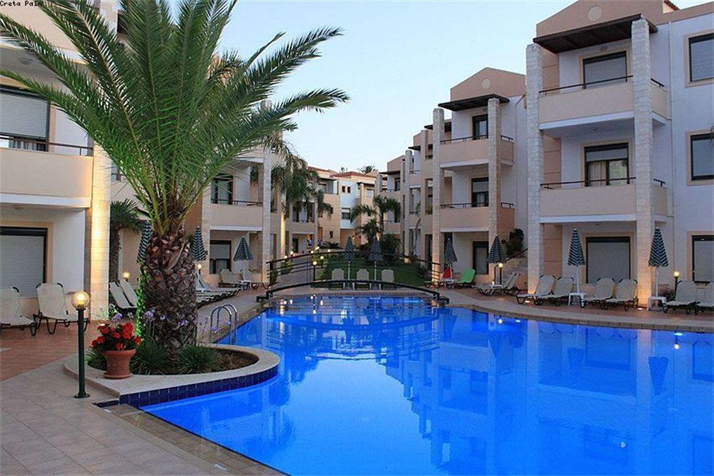 Creta-Palm-Hotel---Apartments-Pool-3