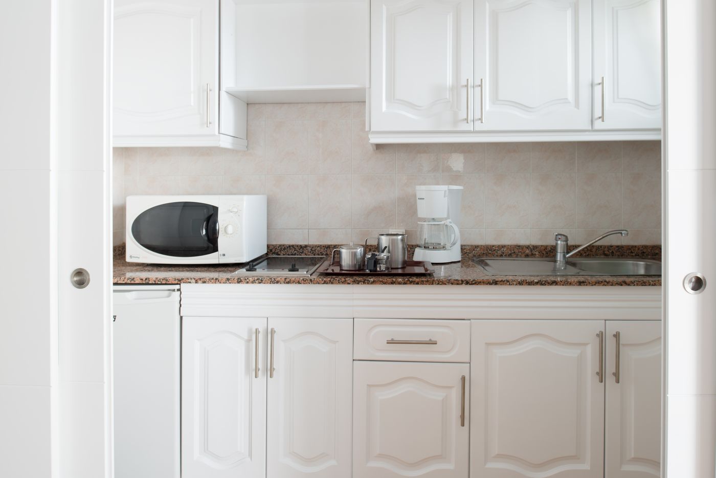 Hyde-Park-Lane-Bungalows-Room-39