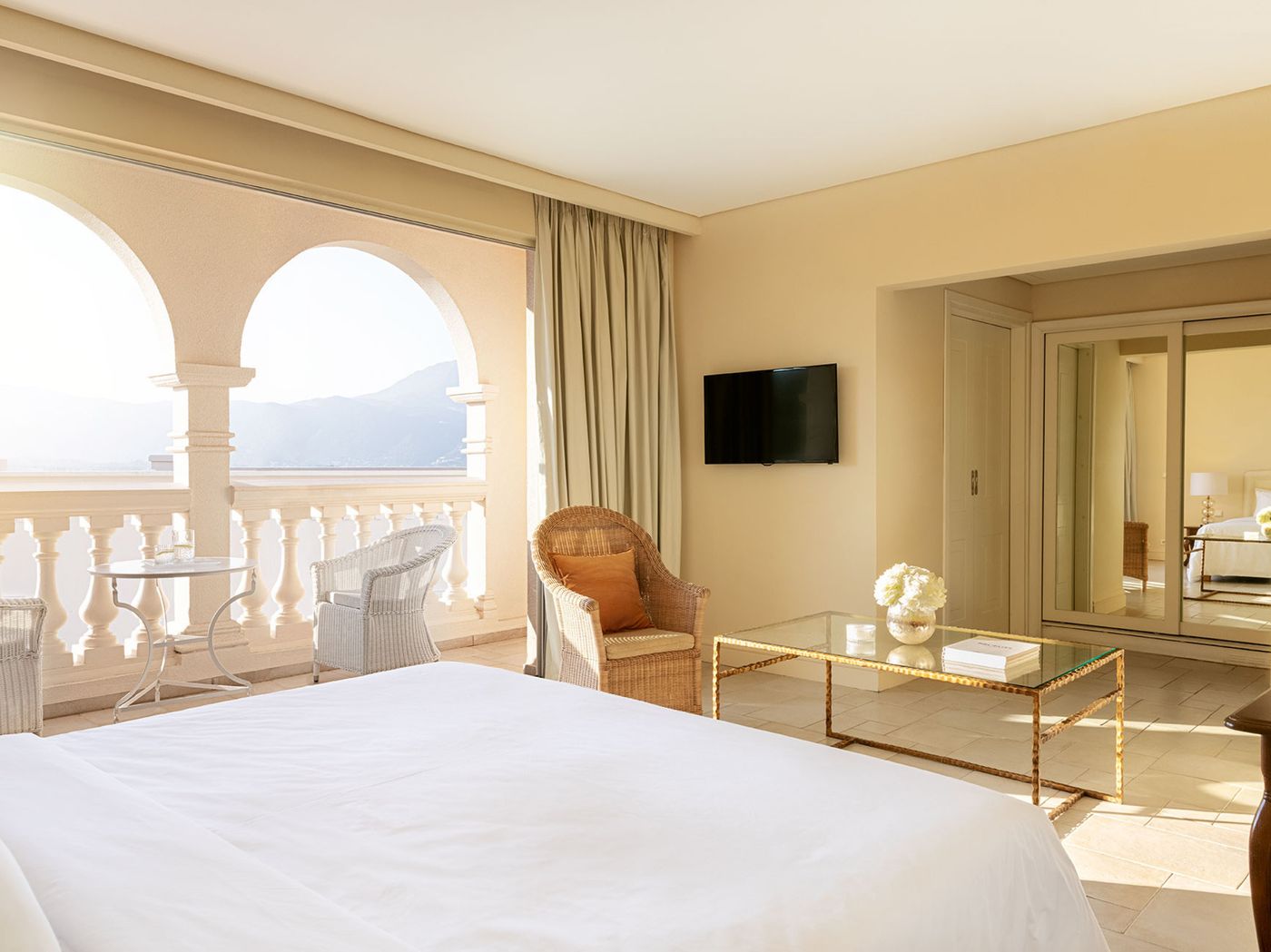 Grecotel-Eva-Palace-at-Kommeno-Peninsula-Room-24