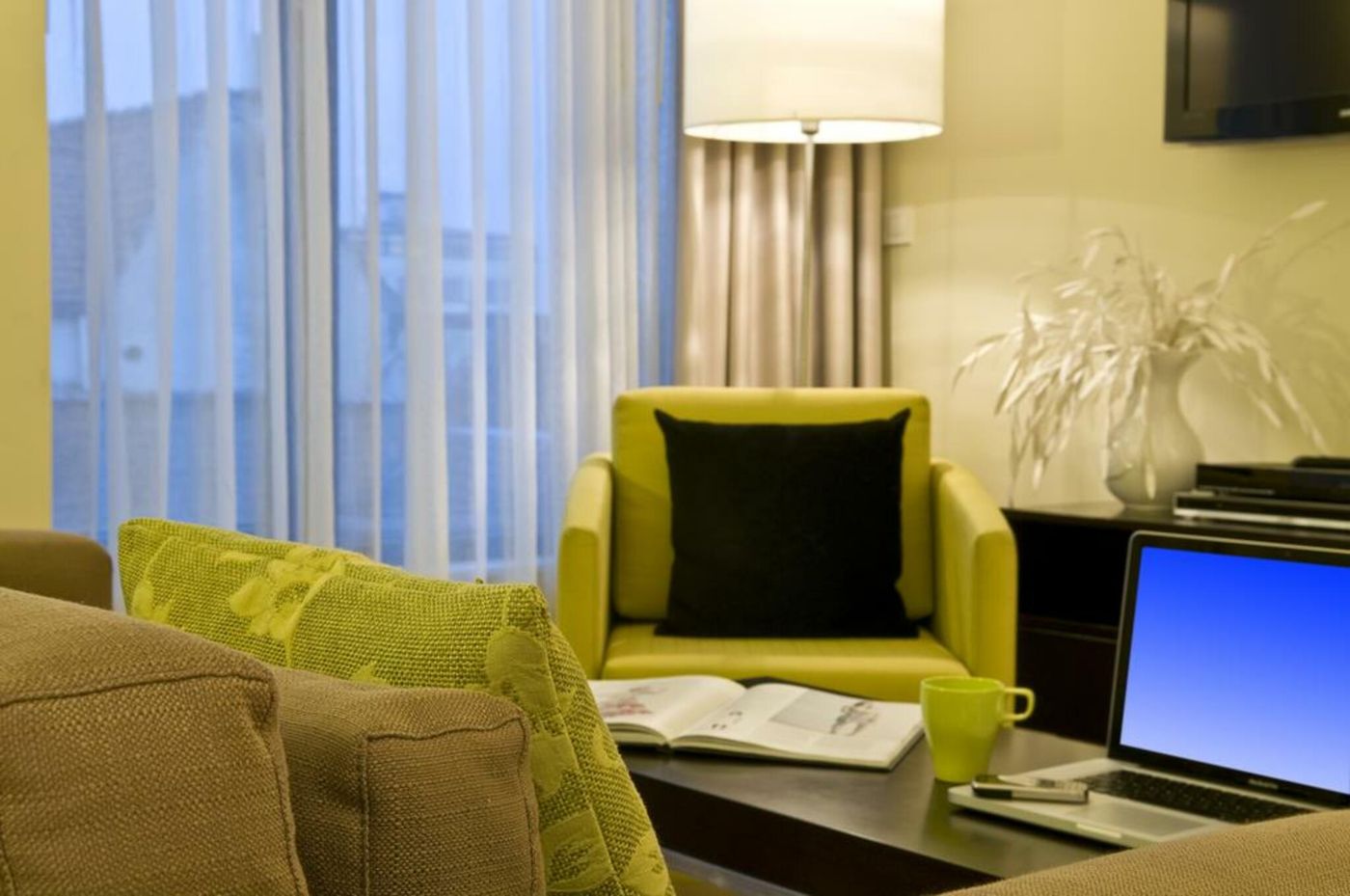 B-Aparthotel-Montgomery-Room-20