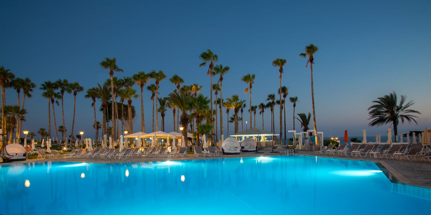 Leonardo-Plaza-Cypria-Maris-Beach-Hotel---Spa---Adults-Only-Pool-9