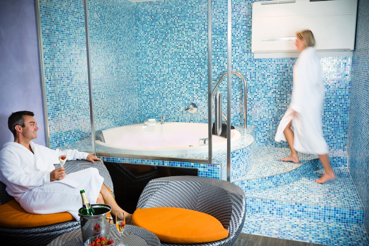 Luxury-Family-Hotel-Royal-Palace-Sports-and-Entertainment-33