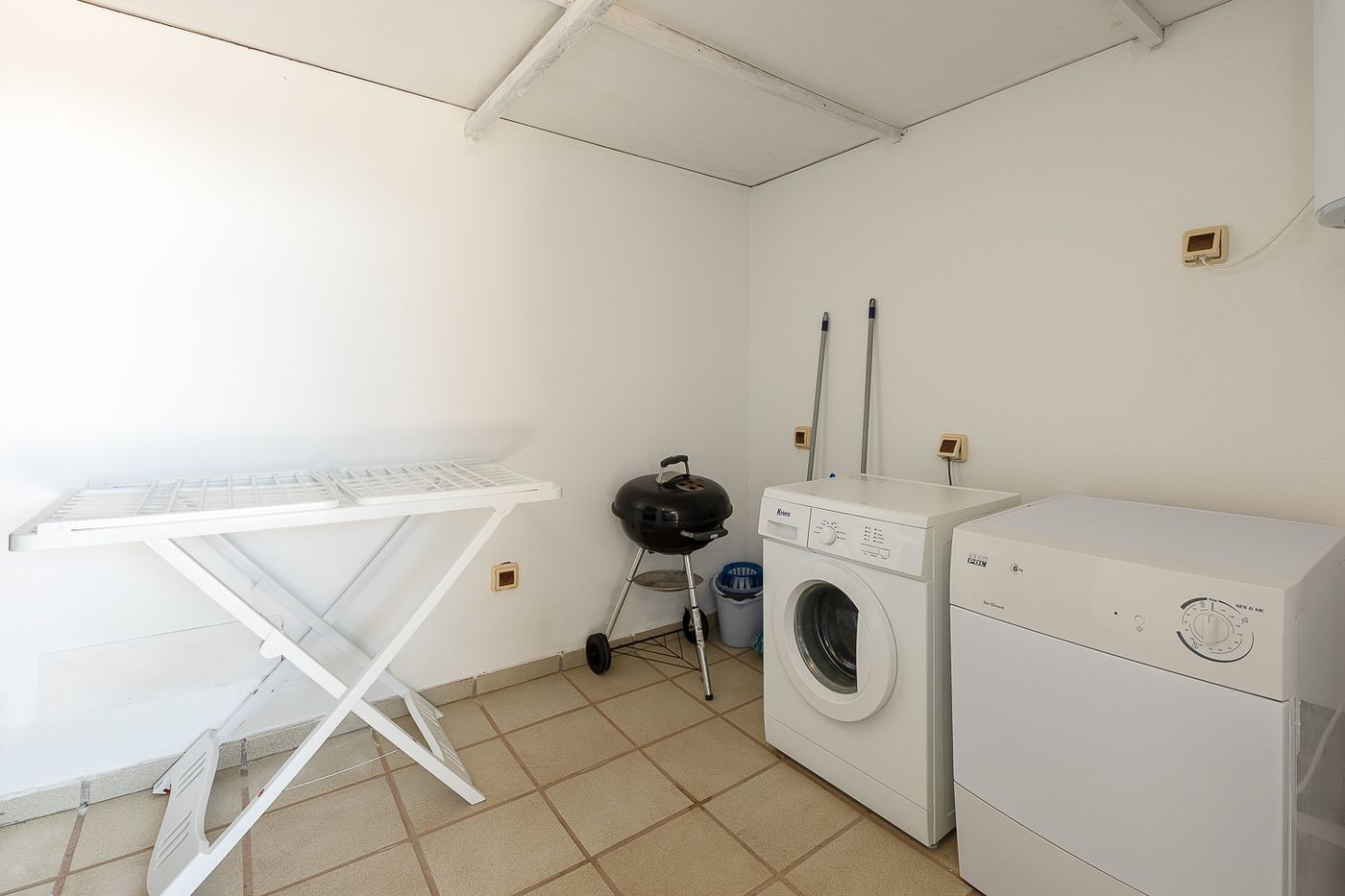 Villas Camelot Holiday Homes by Livvo