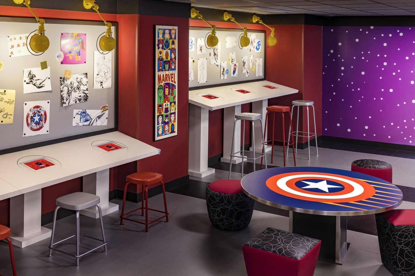 Disney-s-Hotel-New-York-Sports-and-Entertainment-28