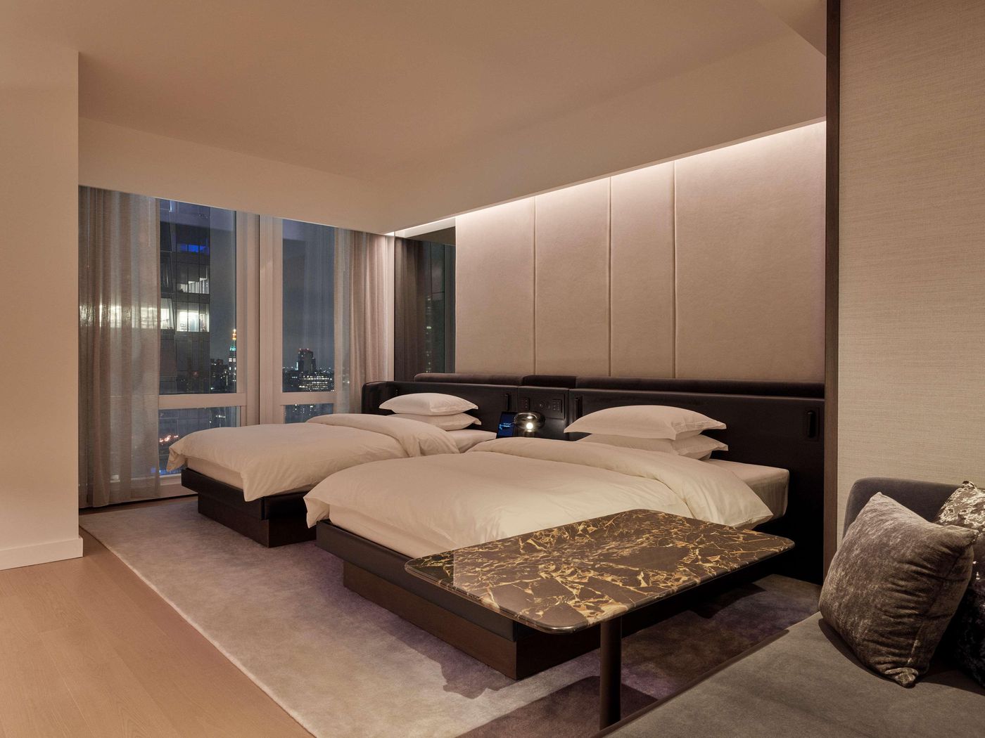 Equinox-Hotel-Hudson-Yards-New-York-Room-27