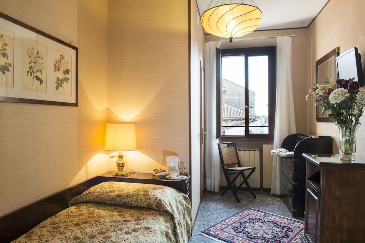 Agli-Alboretti-Room-16