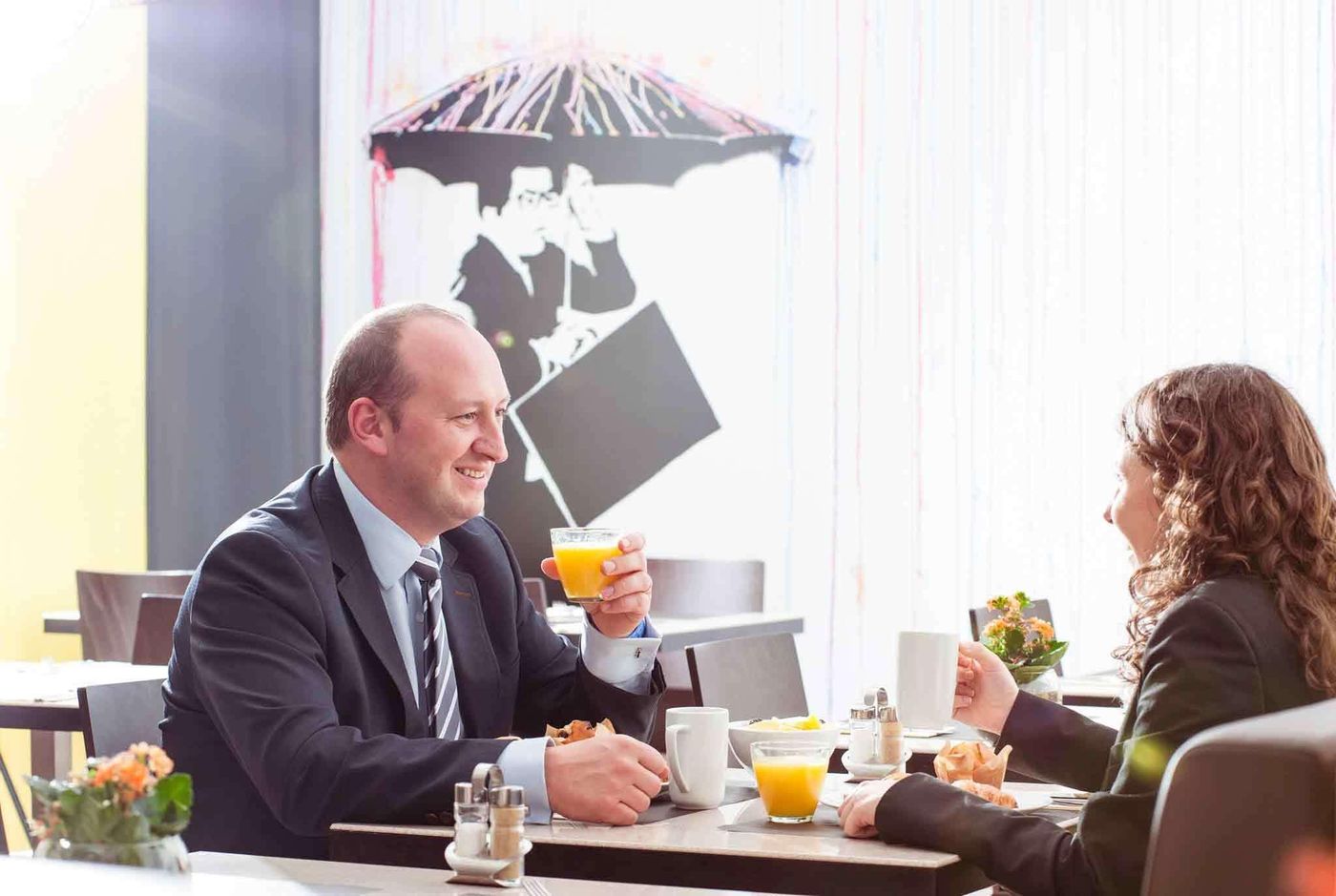 Novotel-Brussels-Centre-Midi-Station-Restaurant-16