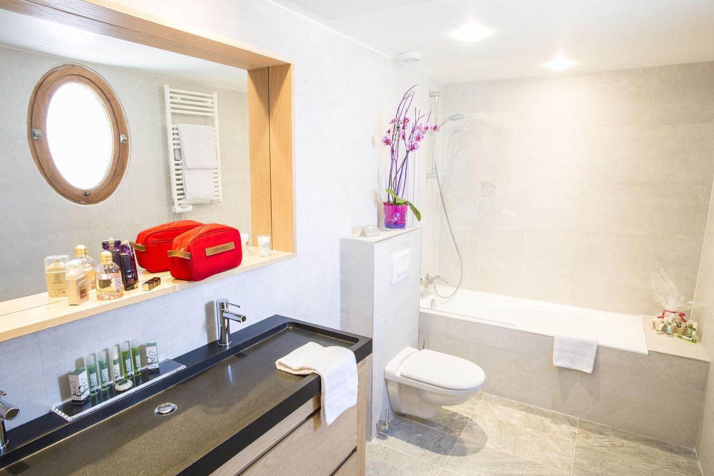 Cristal-Hotel---Spa-Room-19