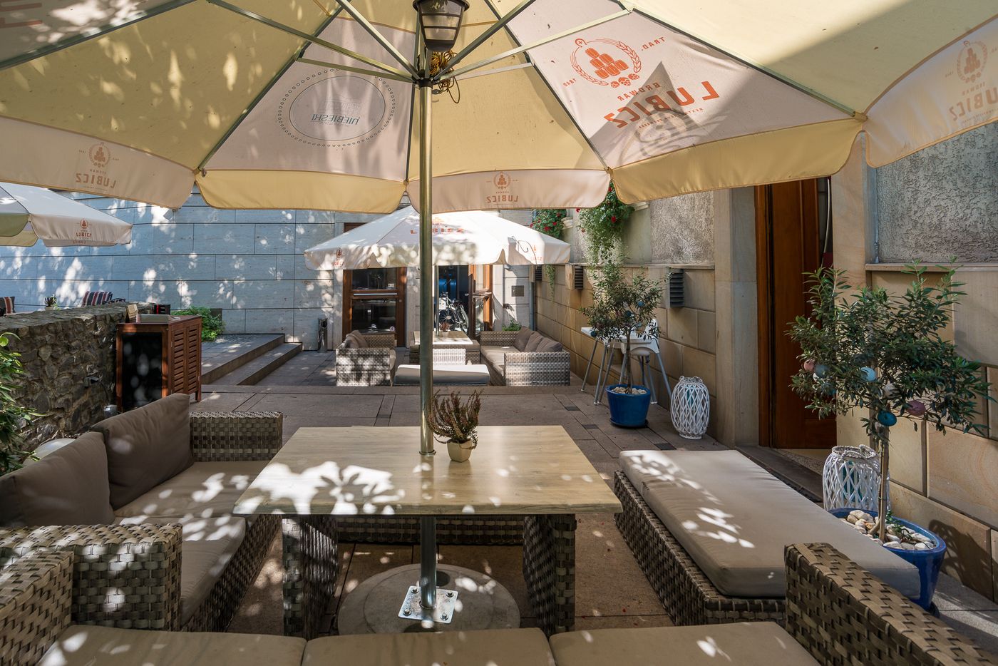 Hotel-Niebieski-Art-Hotel---Spa-General-view-35