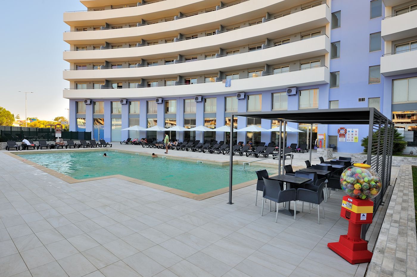 Oceano-Atlantico-Turisticos-Apartments-Pool-2