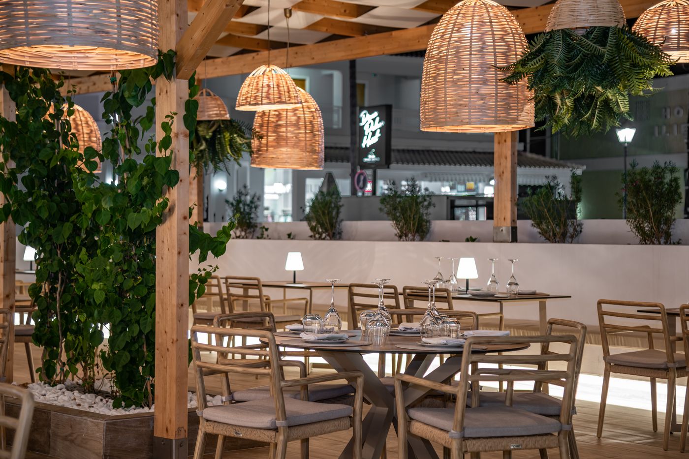 Diana-Palace-Hotel-Restaurant-60