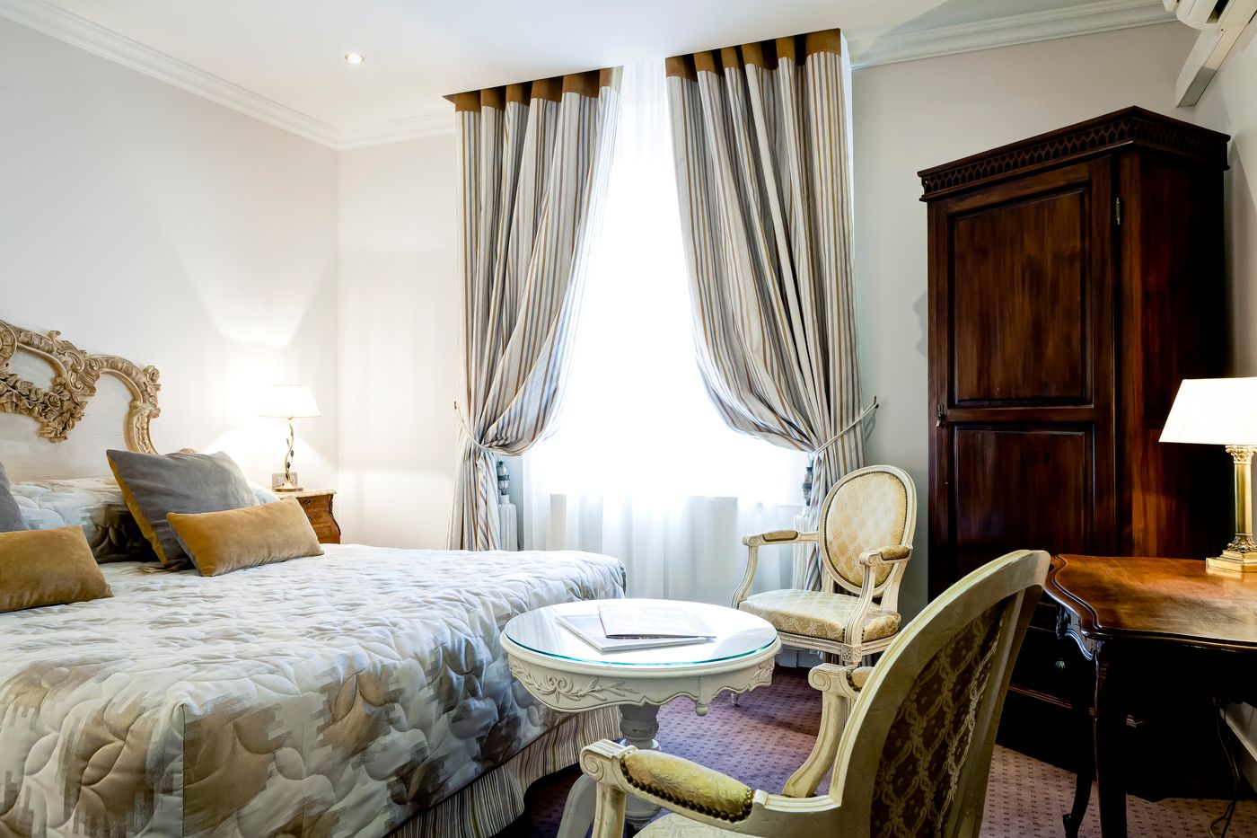 Grand Hotel des Terreaux - France - LYON - Room - 10