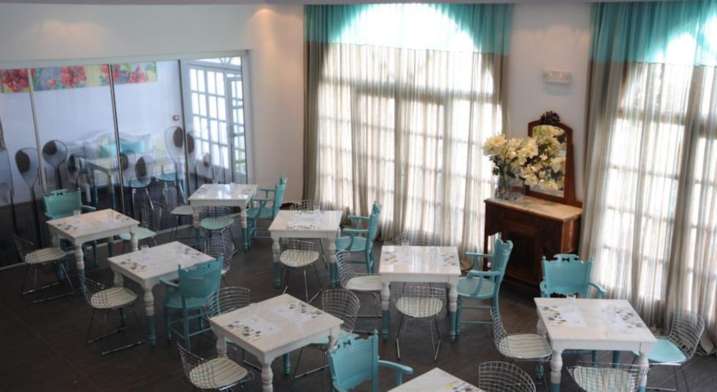 Aressana Spa Hotel & Suites