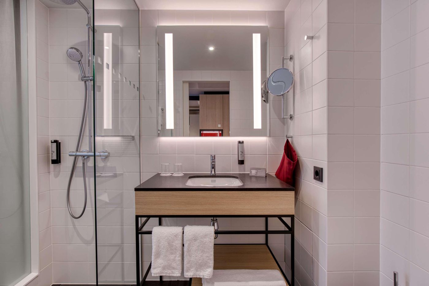 IntercityHotel-Berlin-Airport-BER-Terminal-1-2-Room-46