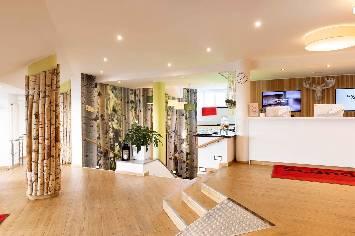 Scandic-Berlin-Kurfurstendamm-Lobby-6