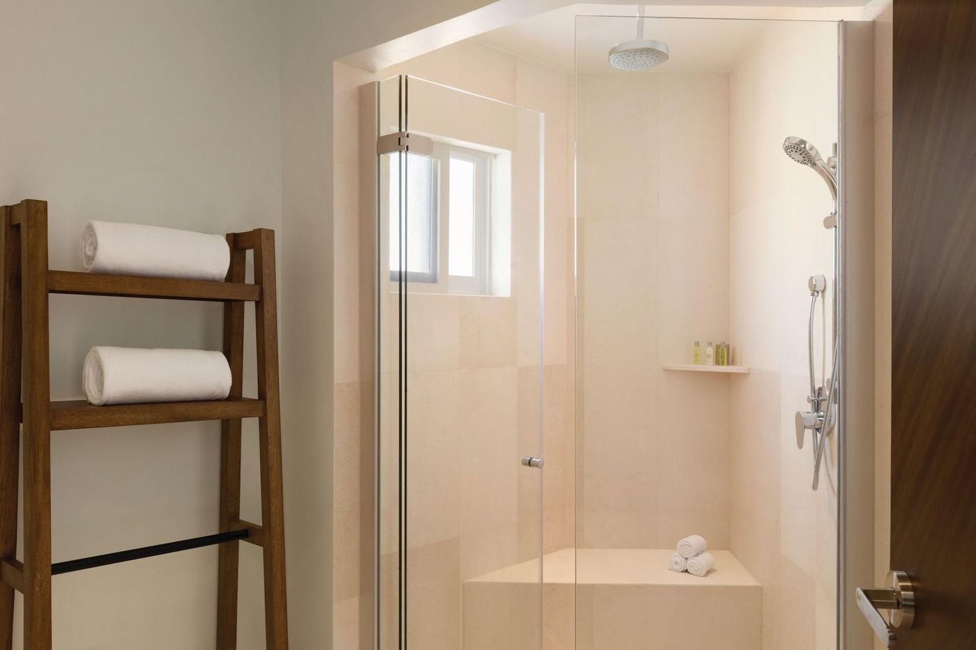 Hilton-Playa-del-Carmen-All-inclusive--The-Royal--Room-111