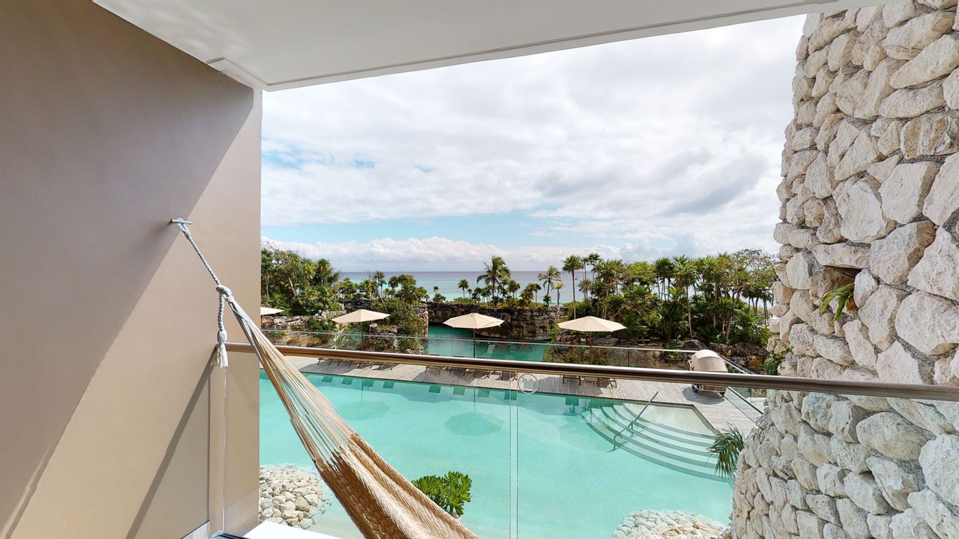 Hotel-Xcaret-Arte---Adults-Only-Room-67