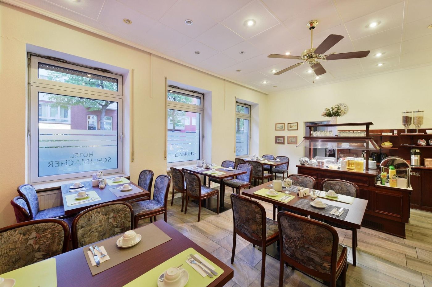 SCHUMACHER - Germany - DUSSELDORF - Restaurant - 1