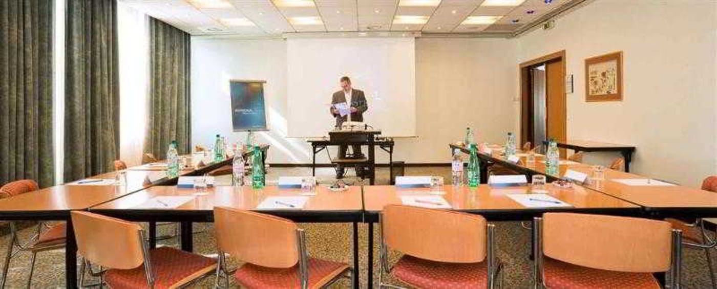 Novotel Genève Aéroport France-France-FERNEY VOLTAIRE-General view-9