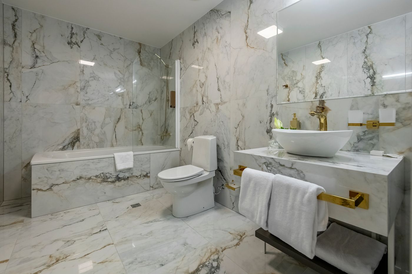 St. Palace hotel-Lithuania-VILNIUS-Room-6